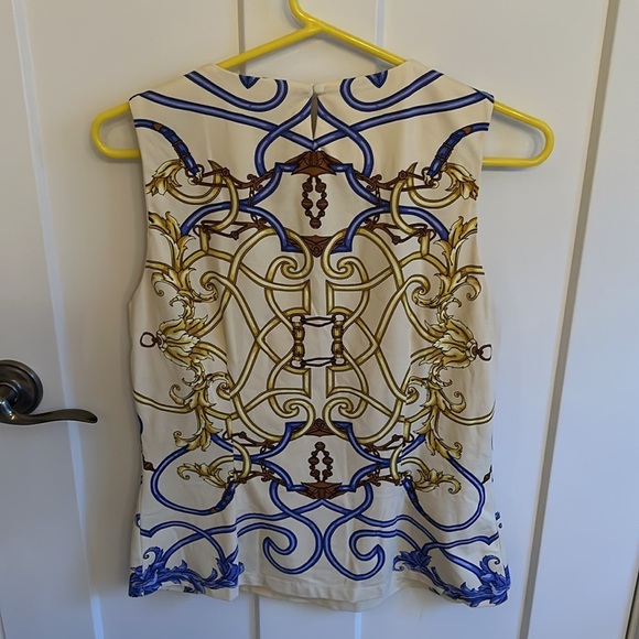 Versace-inspired J. McLaughlin Blue & cream luxe pattern sleeveless top, size M - Picture 6 of 6